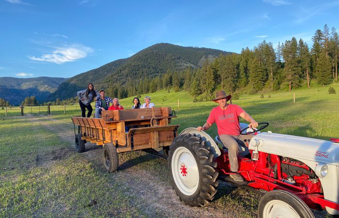 Alberton Orchards guests on a wagon ride